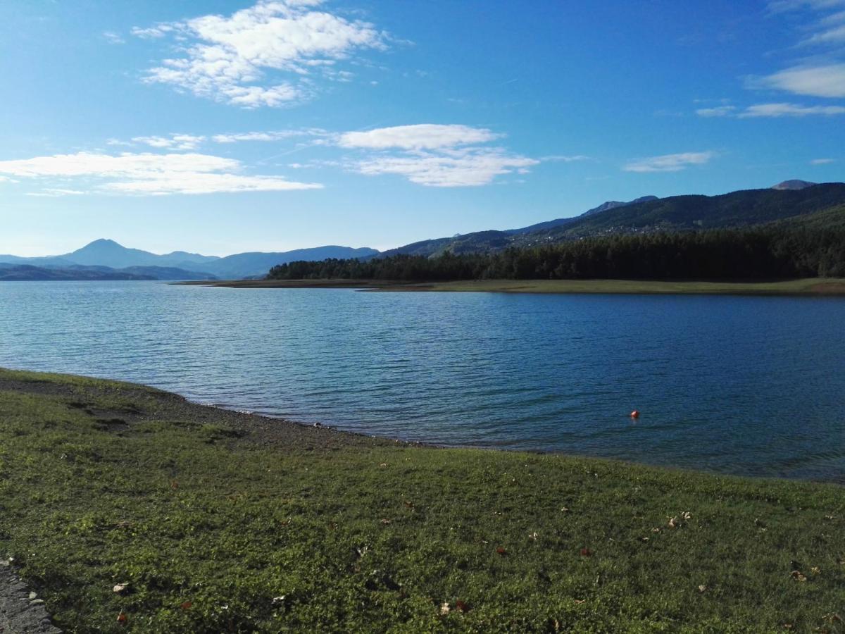 Cosy Lake House, Μια Ανάσα Πριν Τη Λίμνη Kalivia  Exterior photo